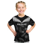 Custom New Zealand Silver Fern Football Kid T Shirt Go Aotearoa Grunge Black - Aussie Hoodie