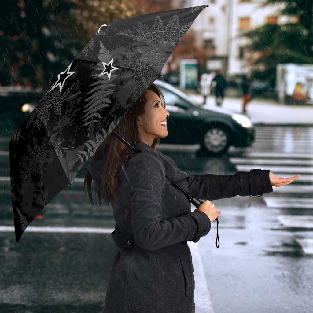 Custom New Zealand Silver Fern Football Umbrella Go Aotearoa Grunge Black - Aussie Hoodie