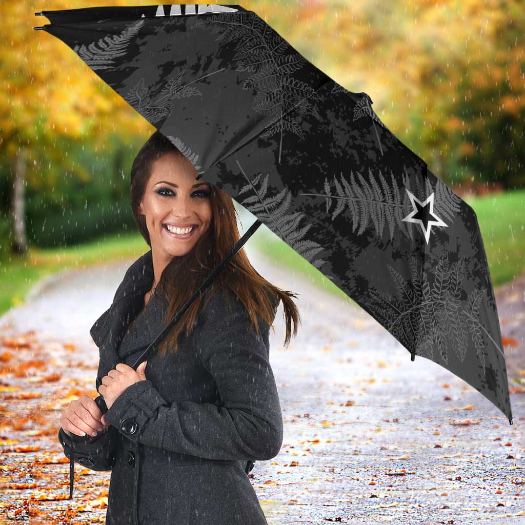 Custom New Zealand Silver Fern Football Umbrella Go Aotearoa Grunge Black - Aussie Hoodie