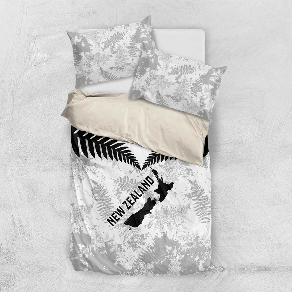 Custom New Zealand Silver Fern Football Bedding Set Go Aotearoa Grunge White - Aussie Hoodie
