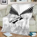 Custom New Zealand Silver Fern Football Blanket Go Aotearoa Grunge White - Aussie Hoodie