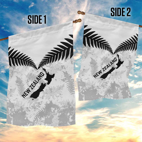 Custom New Zealand Silver Fern Football Garden Flag Go Aotearoa Grunge White - Aussie Hoodie