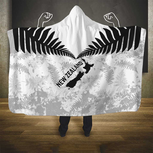 Custom New Zealand Silver Fern Football Hooded Blanket Go Aotearoa Grunge White - Aussie Hoodie