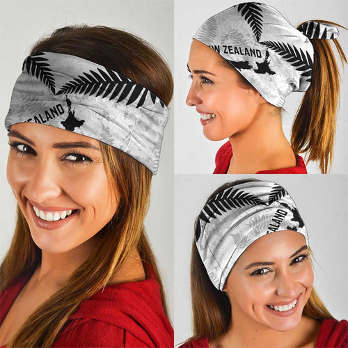 Custom New Zealand Silver Fern Football Neck Gaiter Go Aotearoa Grunge White - Aussie Hoodie