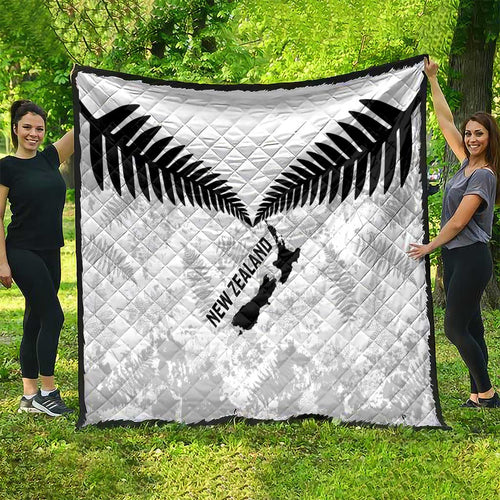 Custom New Zealand Silver Fern Football Quilt Go Aotearoa Grunge White - Aussie Hoodie