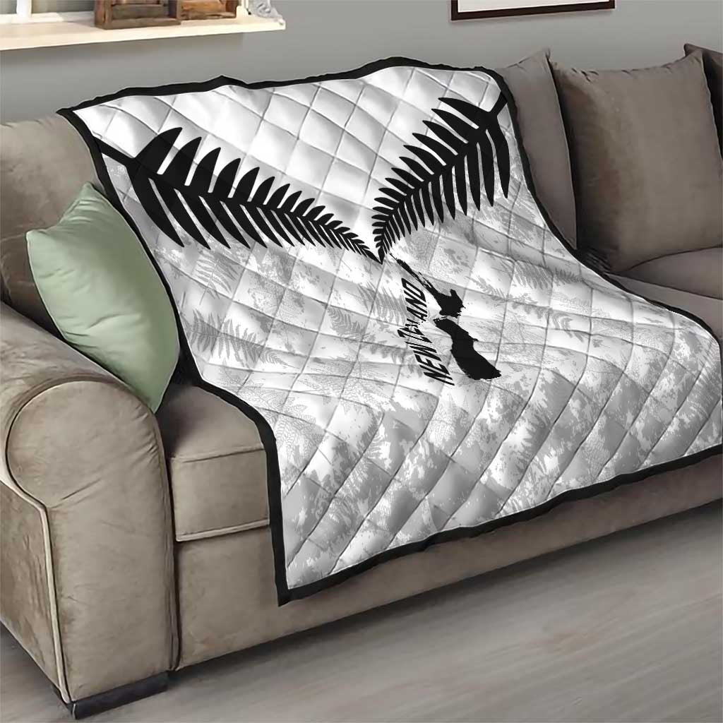 Custom New Zealand Silver Fern Football Quilt Go Aotearoa Grunge White - Aussie Hoodie