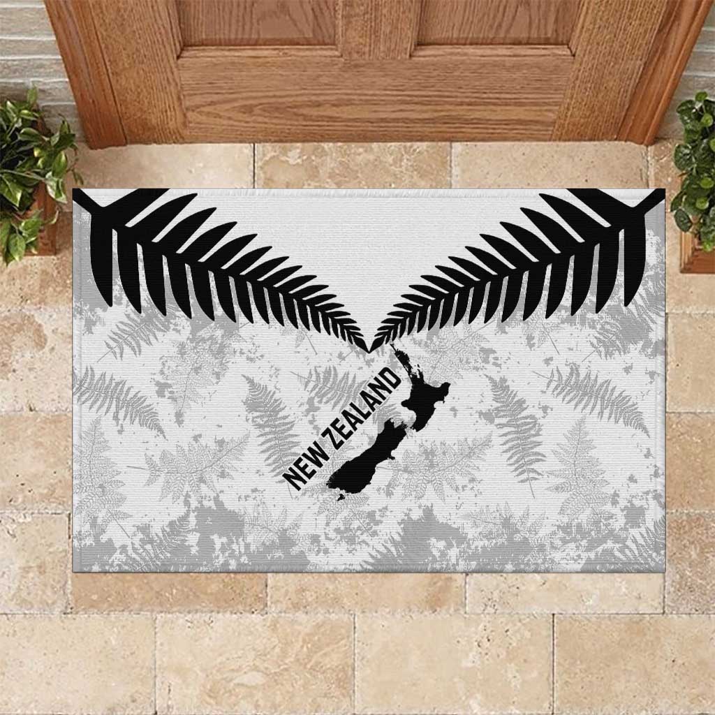 Custom New Zealand Silver Fern Football Rubber Doormat Go Aotearoa Grunge White - Aussie Hoodie