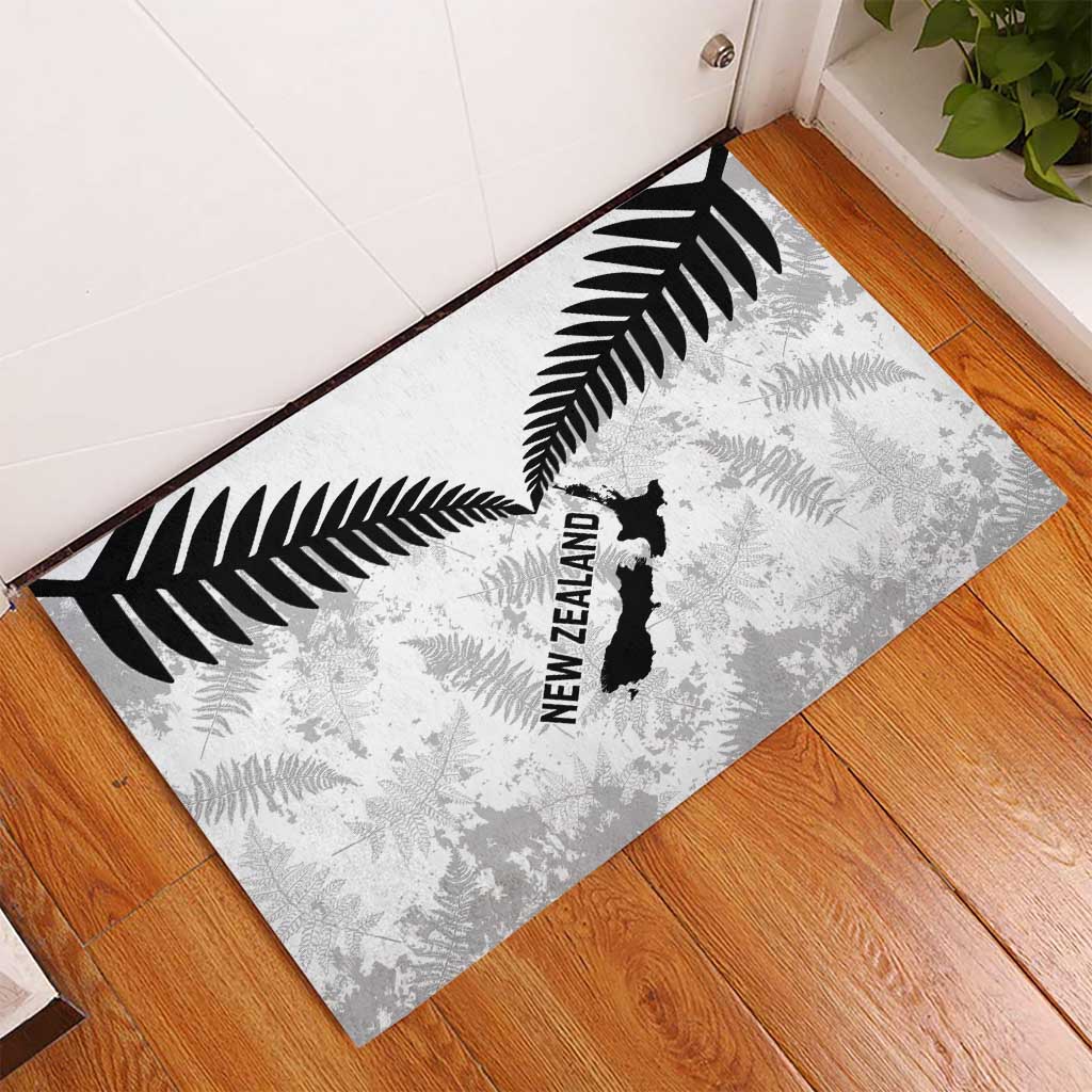 Custom New Zealand Silver Fern Football Rubber Doormat Go Aotearoa Grunge White - Aussie Hoodie