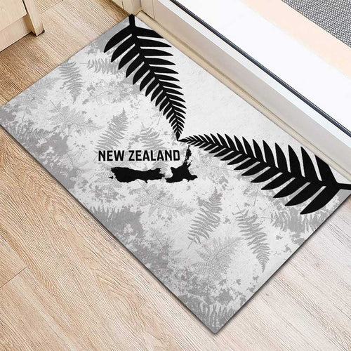 Custom New Zealand Silver Fern Football Rubber Doormat Go Aotearoa Grunge White - Aussie Hoodie