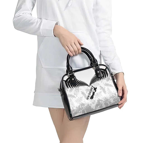 Custom New Zealand Silver Fern Football Shoulder Handbag Go Aotearoa Grunge White - Aussie Hoodie
