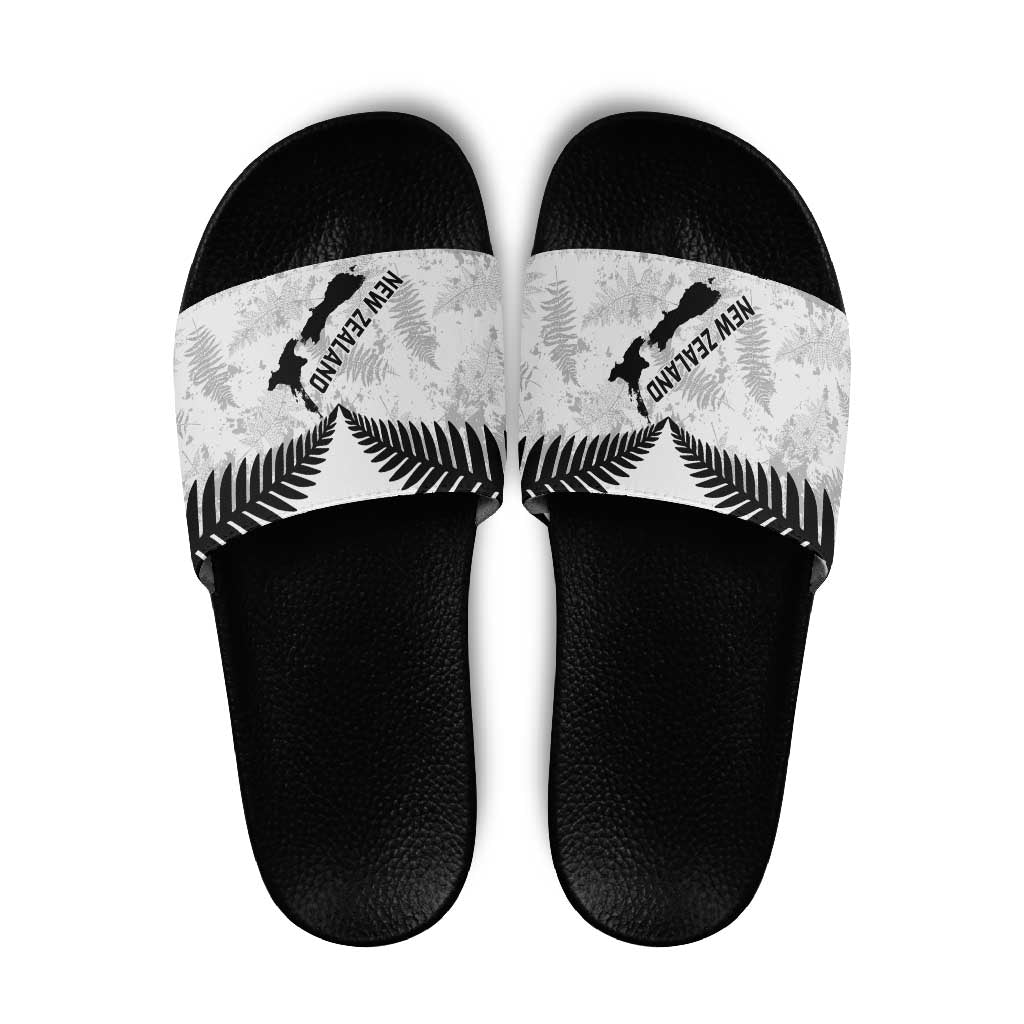 Custom New Zealand Silver Fern Football Slide Sandals Go Aotearoa Grunge White - Aussie Hoodie