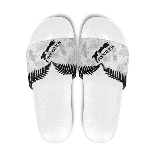 Custom New Zealand Silver Fern Football Slide Sandals Go Aotearoa Grunge White - Aussie Hoodie