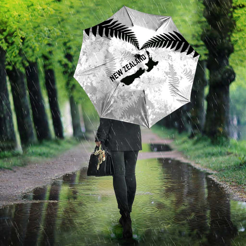 Custom New Zealand Silver Fern Football Umbrella Go Aotearoa Grunge White - Aussie Hoodie