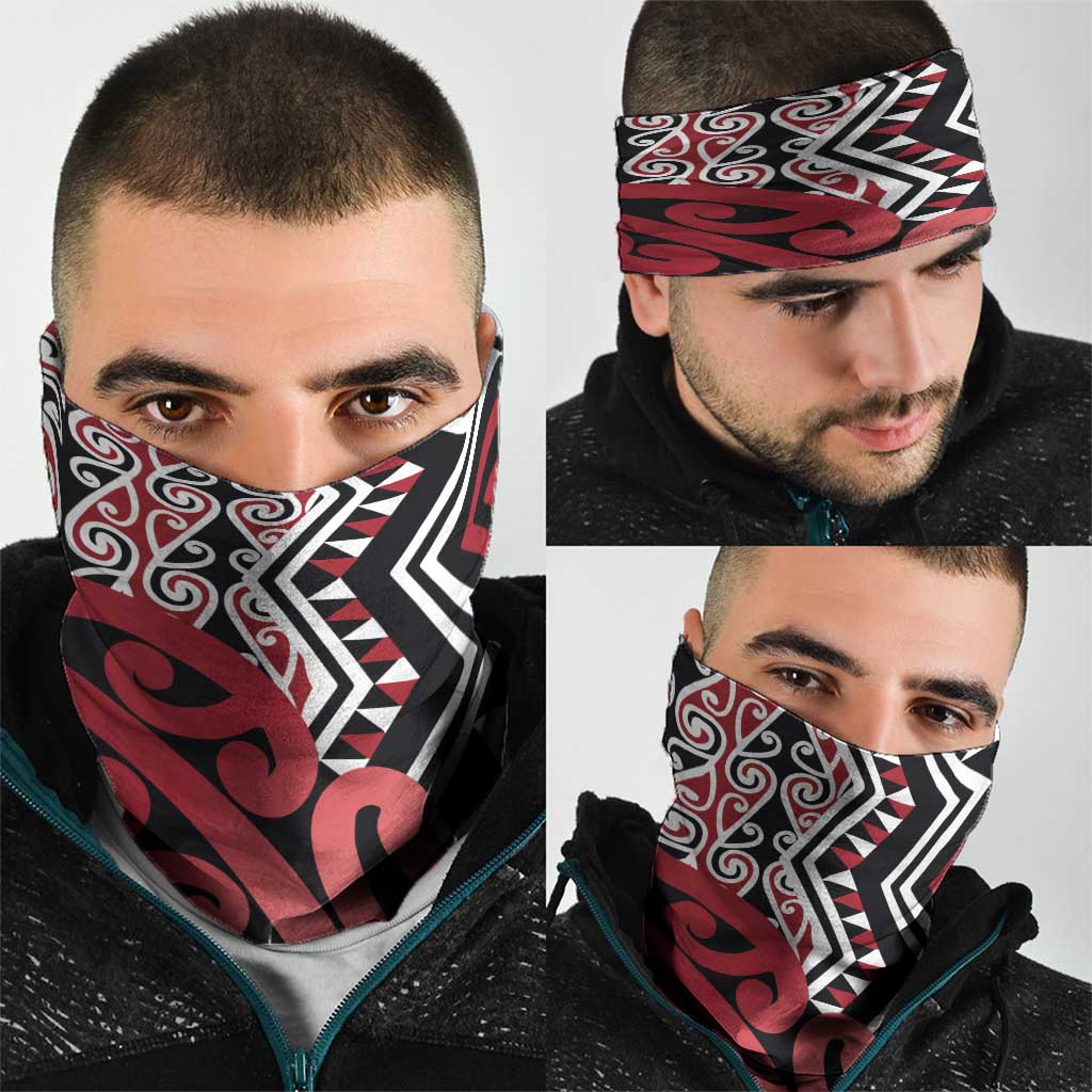 New Zealand Neck Gaiter Aotearoa Kowhaiwhai Mix Taniko Art - Red - Aussie Hoodie