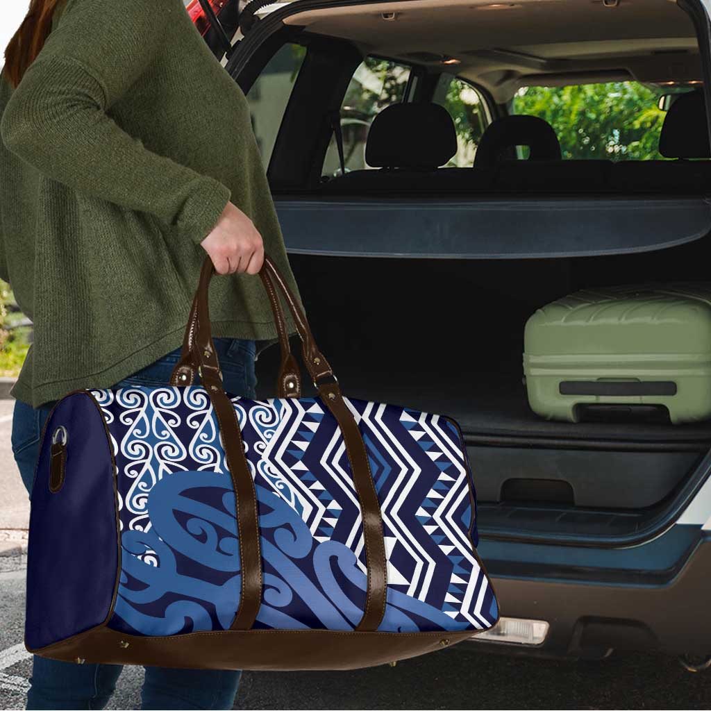 New Zealand Travel Bag Aotearoa Kowhaiwhai Mix Taniko Art - Blue - Aussie Hoodie