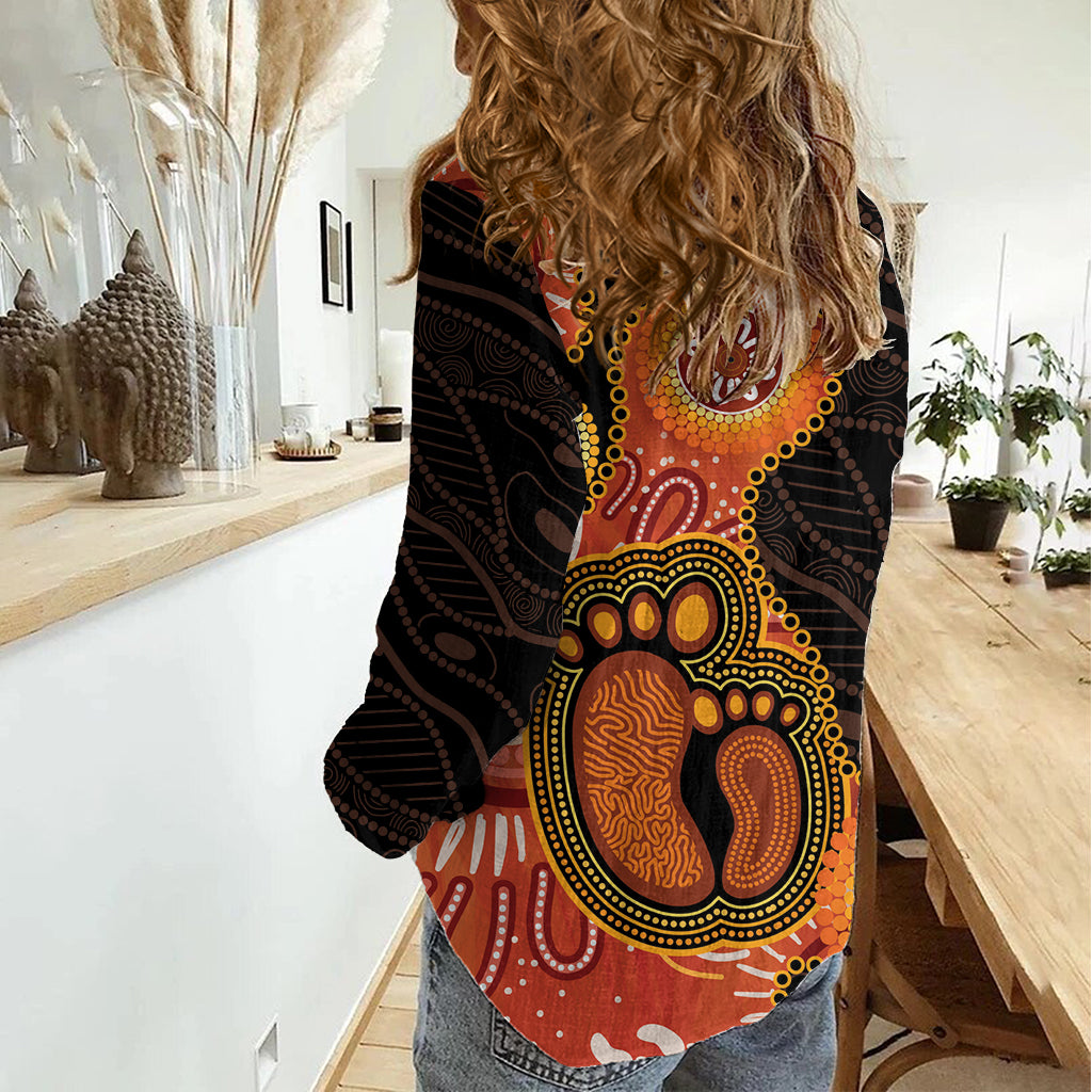 Australia Mothers Day Women Casual Shirt Mom And Baby Footprint Indigenous