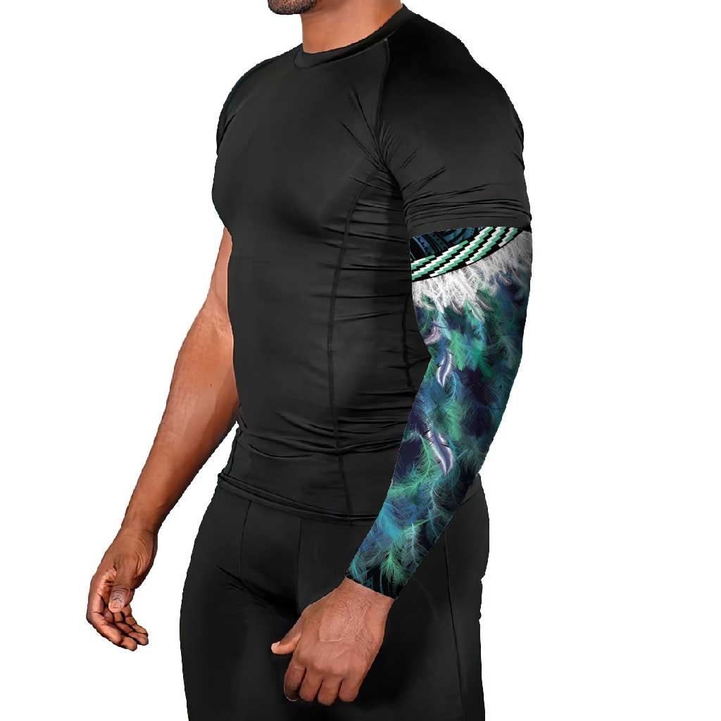 Turquoise Traditional Cloak Aotearoa Arm Sleeves Maori Paua Shell Korowai Pattern - Aussie Hoodie