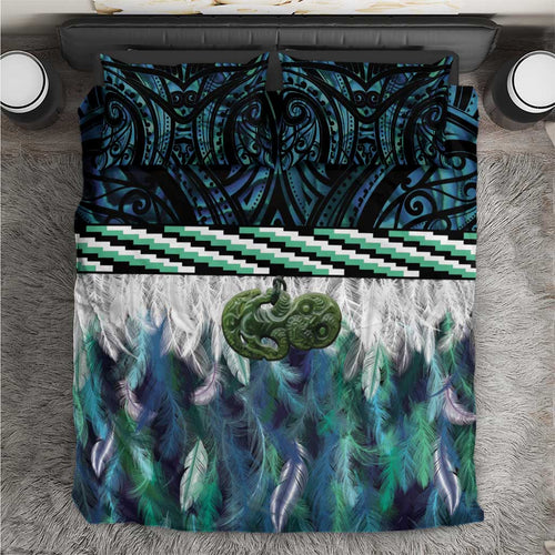 Turquoise Traditional Cloak Aotearoa Bedding Set Maori Paua Shell Korowai Pattern