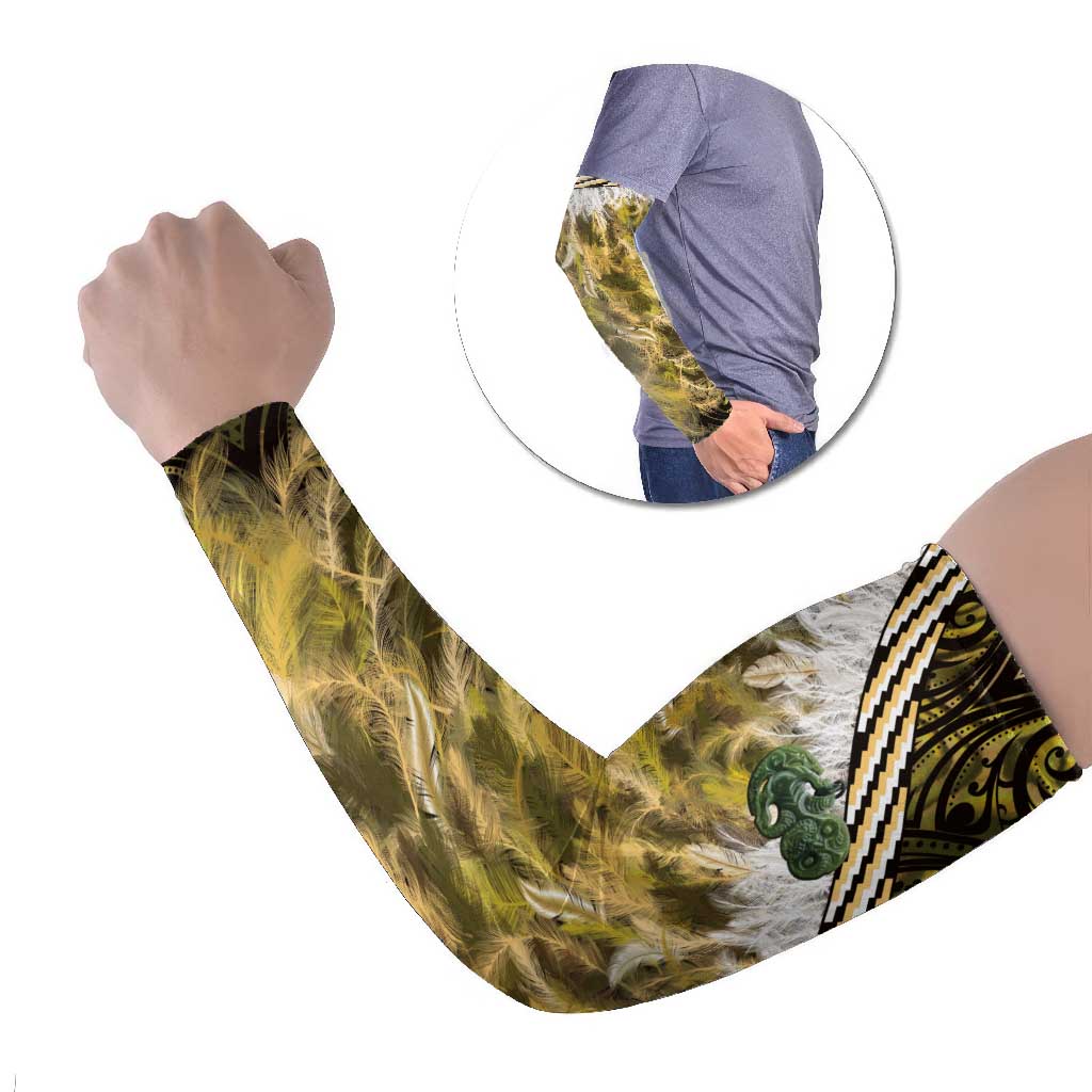 Yellow Traditional Cloak Aotearoa Arm Sleeves Maori Paua Shell Korowai Pattern - Aussie Hoodie