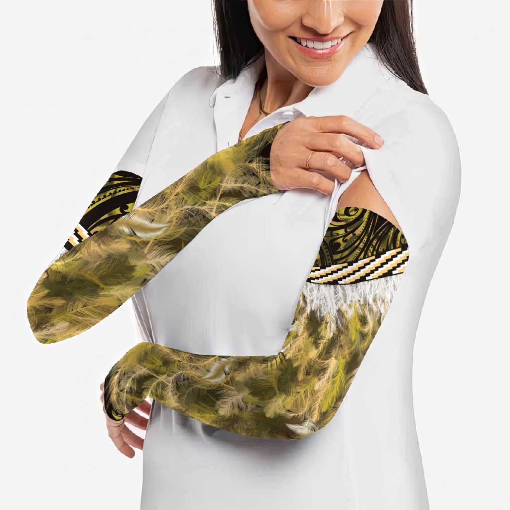 Yellow Traditional Cloak Aotearoa Arm Sleeves Maori Paua Shell Korowai Pattern - Aussie Hoodie