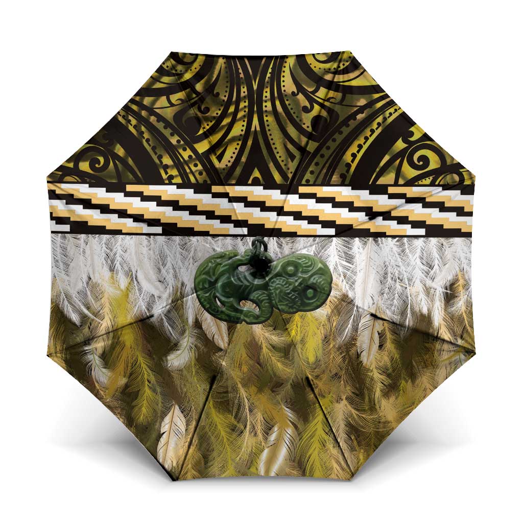 Yellow Traditional Cloak Aotearoa Umbrella Maori Paua Shell Korowai Pattern - Aussie Hoodie