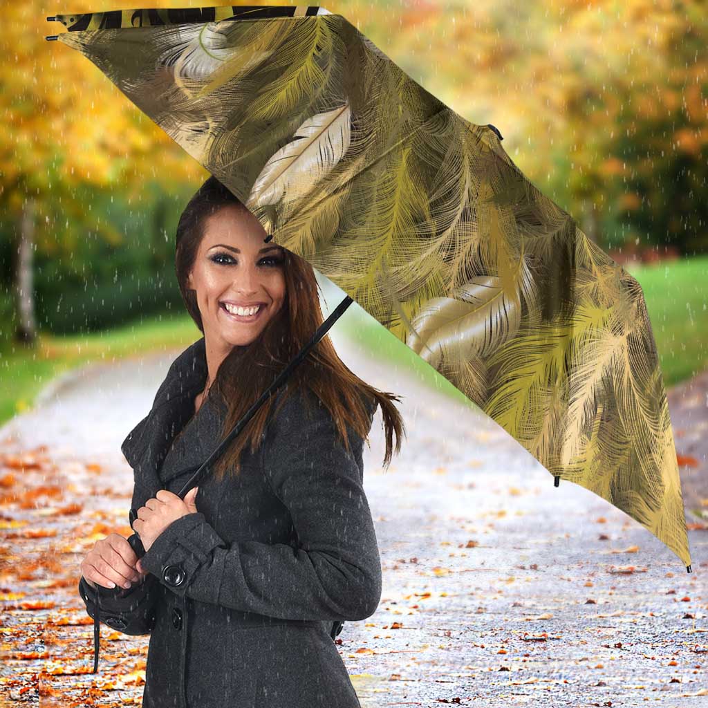 Yellow Traditional Cloak Aotearoa Umbrella Maori Paua Shell Korowai Pattern - Aussie Hoodie