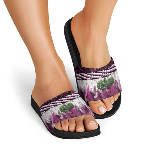 Pink Traditional Cloak Aotearoa Slide Sandals Maori Paua Shell Korowai Pattern - Aussie Hoodie