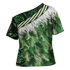 Green Traditional Cloak Aotearoa Cross Shoulder Shirt Maori Paua Shell Korowai Pattern - Aussie Hoodie
