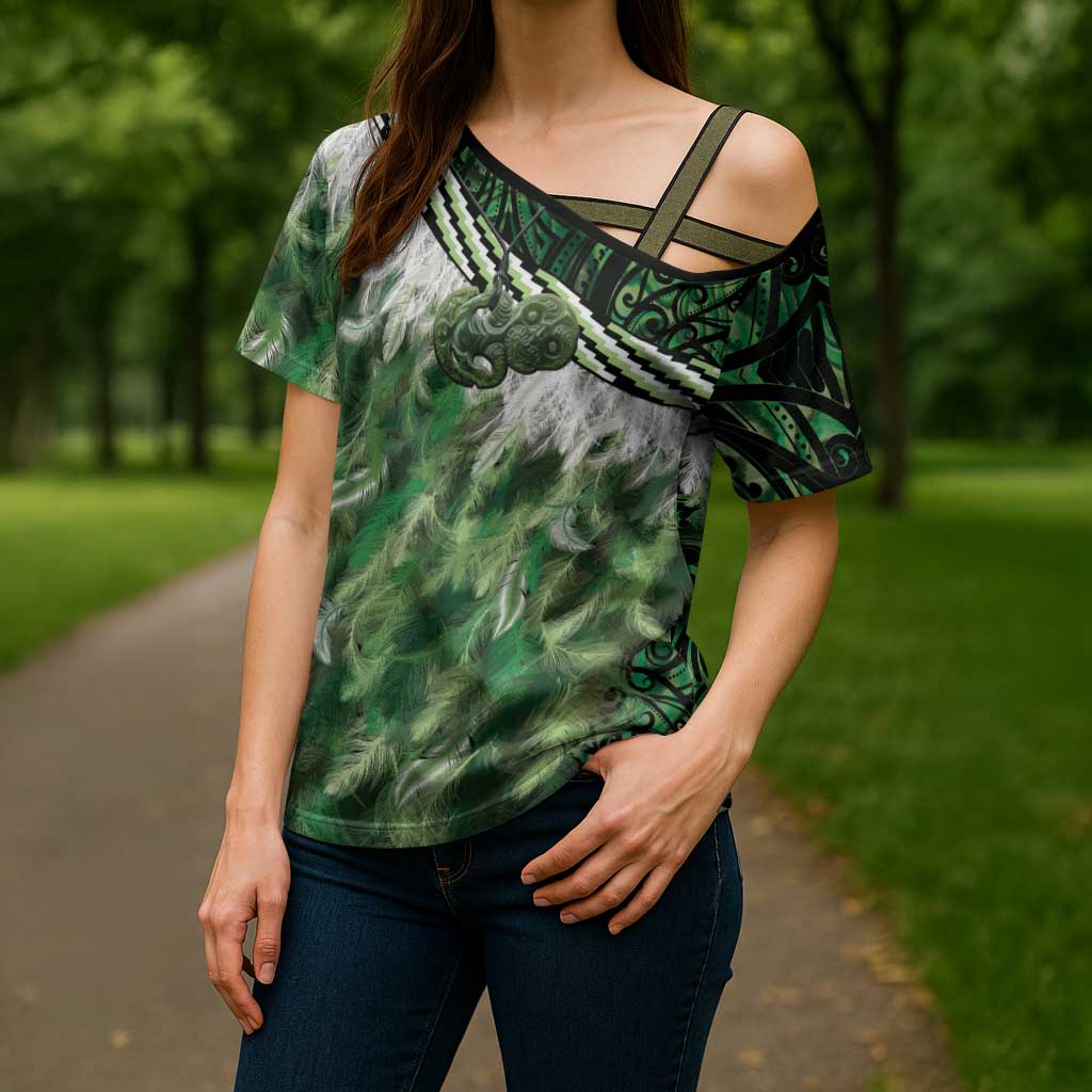 Green Traditional Cloak Aotearoa Cross Shoulder Shirt Maori Paua Shell Korowai Pattern - Aussie Hoodie
