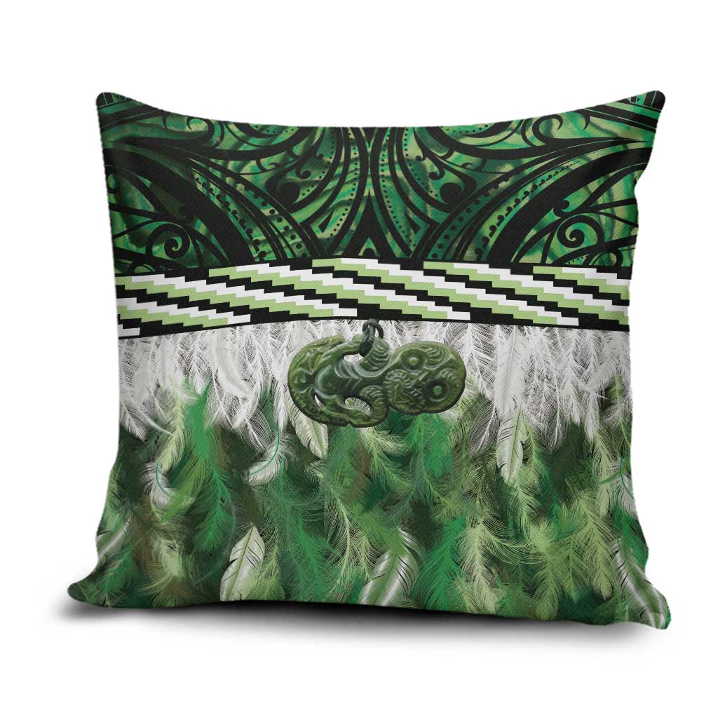 Green Traditional Cloak Aotearoa Pillow Cover Maori Paua Shell Korowai Pattern - Aussie Hoodie