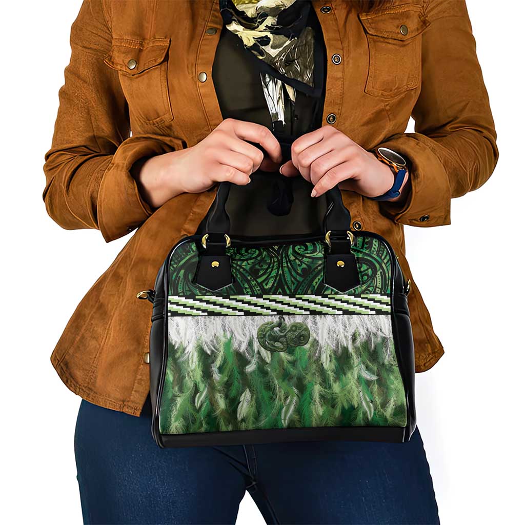Green Traditional Cloak Aotearoa Shoulder Handbag Maori Paua Shell Korowai Pattern