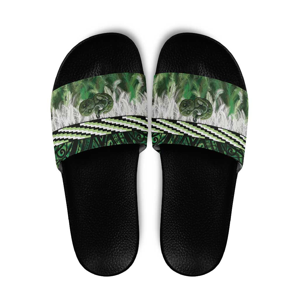 Green Traditional Cloak Aotearoa Slide Sandals Maori Paua Shell Korowai Pattern - Aussie Hoodie