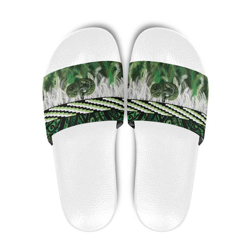 Green Traditional Cloak Aotearoa Slide Sandals Maori Paua Shell Korowai Pattern - Aussie Hoodie