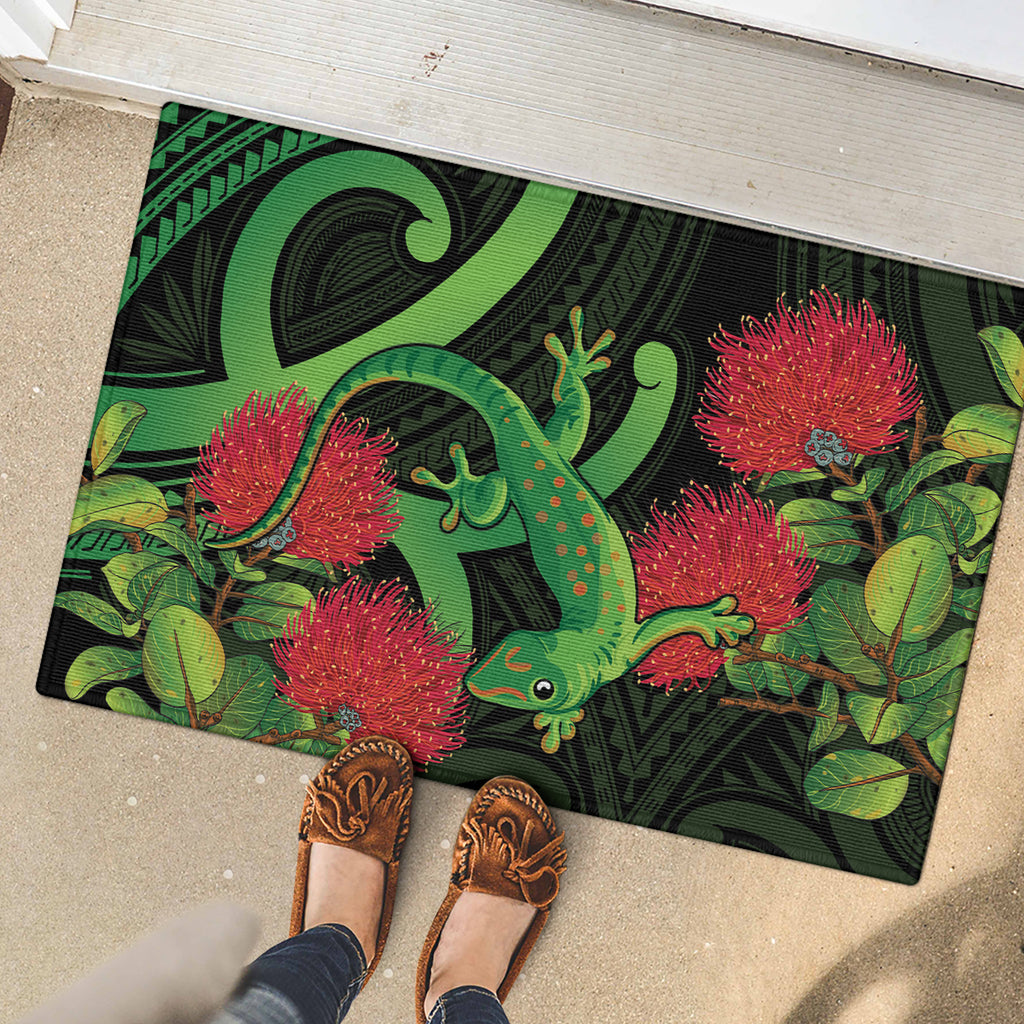 New Zealand Gecko Rubber Doormat Aotearoa Maori With Pohutukawa Flowers