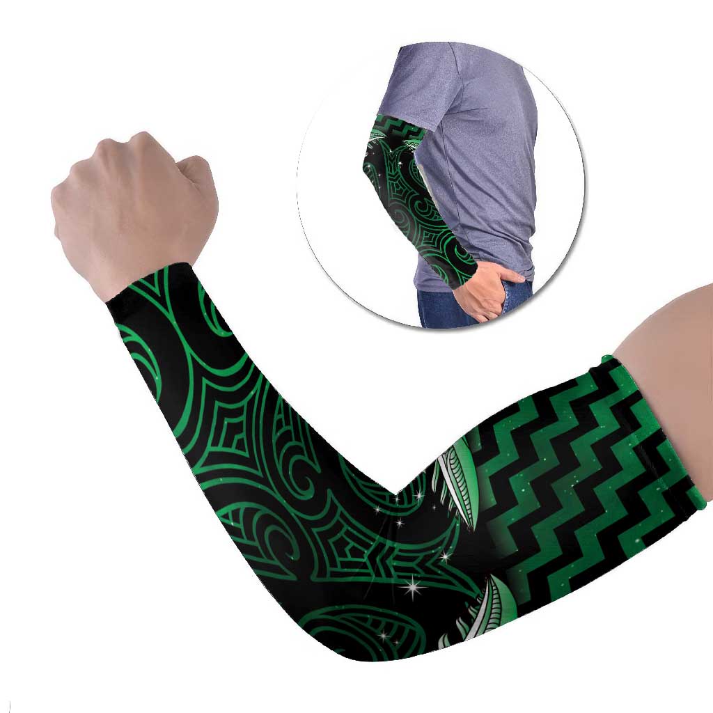 Green Matariki New Zealand Arm Sleeves Maori Poutama Galaxy Vibes - Aussie Hoodie