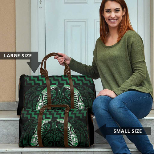 Green Matariki New Zealand Travel Bag Maori Poutama Galaxy Vibes - Aussie Hoodie