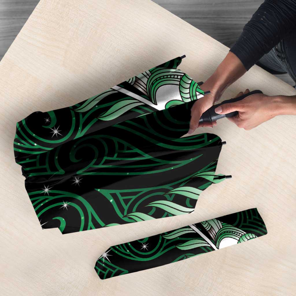 Green Matariki New Zealand Umbrella Maori Poutama Galaxy Vibes - Aussie Hoodie
