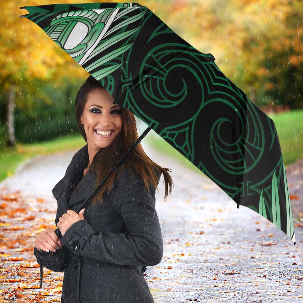 Green Matariki New Zealand Umbrella Maori Poutama Galaxy Vibes - Aussie Hoodie