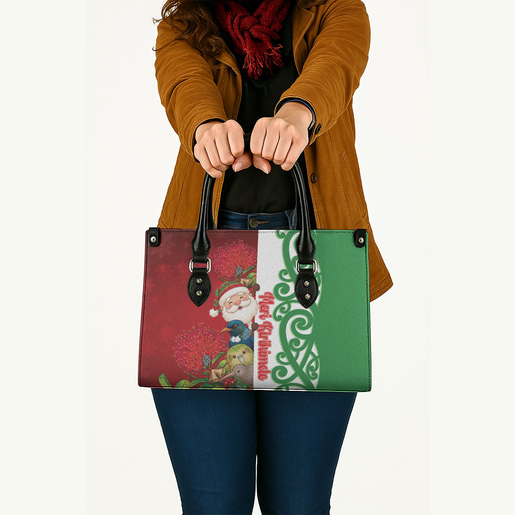 Meri Kirihimete New Zealand Leather Bag Cute Santa NZ Animals and Pohutukawa