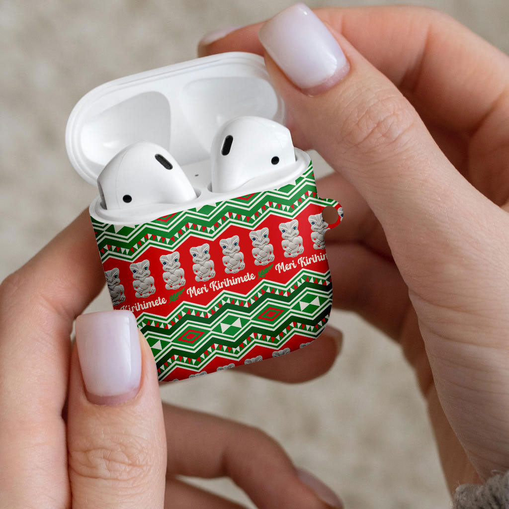 New Zealand Christmas In July AirPods Case Meri Kirihimete Hei Tiki Taniko Motifs Seamless