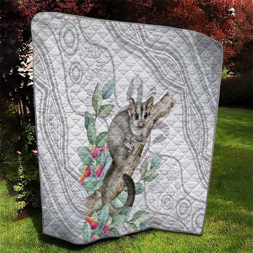 Australia Opossum Quilt Aboriginal Art Gumtree Blossoms Grunge - Aussie Hoodie