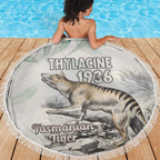 Australia Tasmanian Tiger Beach Blanket Memorial 1936 Thylacine - Aussie Hoodie