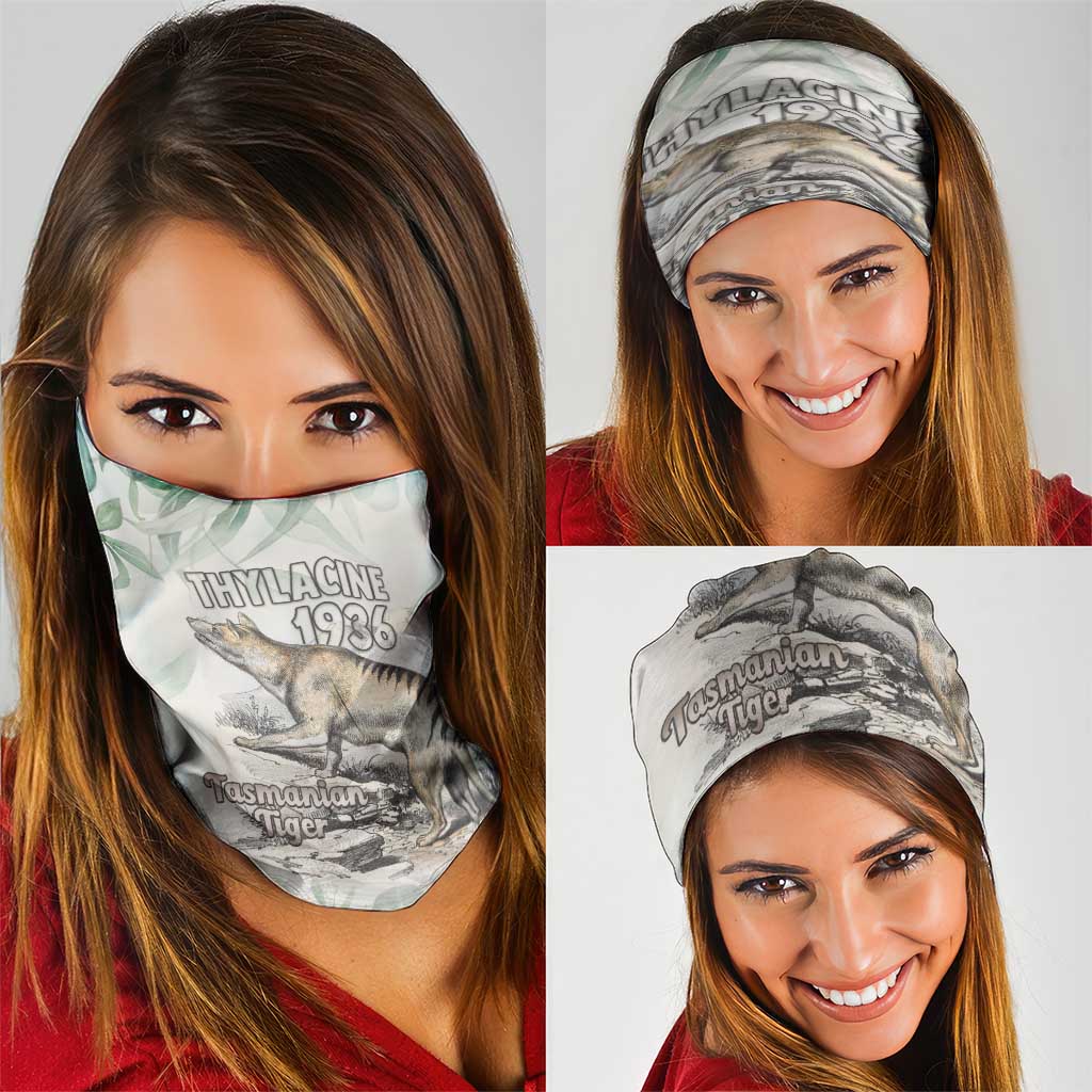 Australia Tasmanian Tiger Neck Gaiter Memorial 1936 Thylacine - Aussie Hoodie