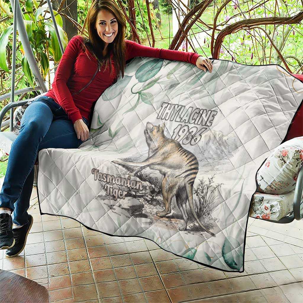 Australia Tasmanian Tiger Quilt Memorial 1936 Thylacine - Aussie Hoodie