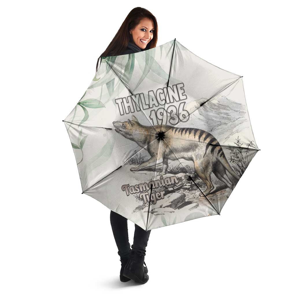 Australia Tasmanian Tiger Umbrella Memorial 1936 Thylacine - Aussie Hoodie
