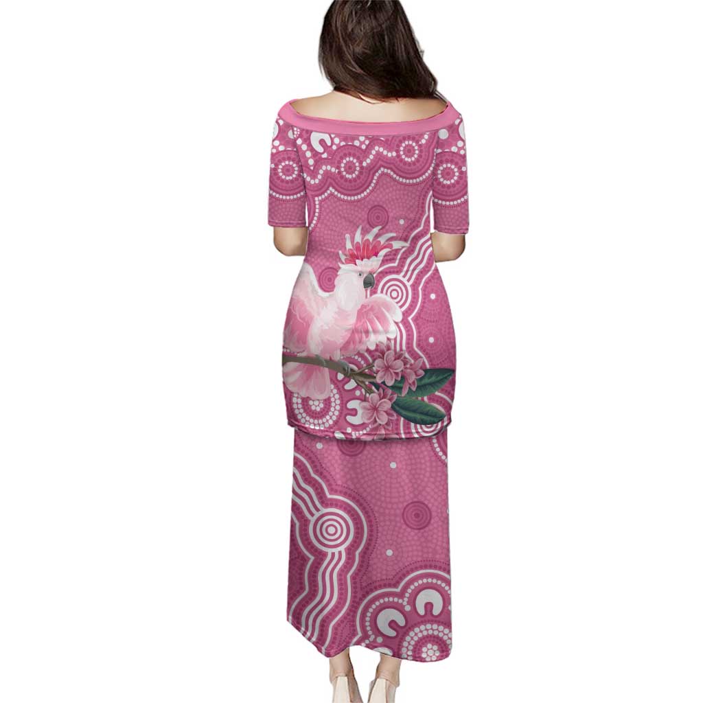 Australia Breast Cancer Awareness Family Matching Puletasi and Hawaiian Shirt Pink Cockatoo Ribbon Aboriginal Art - Aussie Hoodie