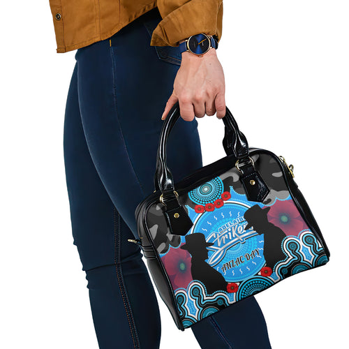 adelaide-strikers-anzac-2024-shoulder-handbag-lest-we-forget-poppy-mix-camouflage