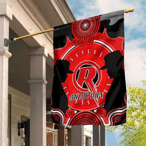 melbourne-renegades-anzac-2024-garden-flag-lest-we-forget-poppy-mix-camouflage