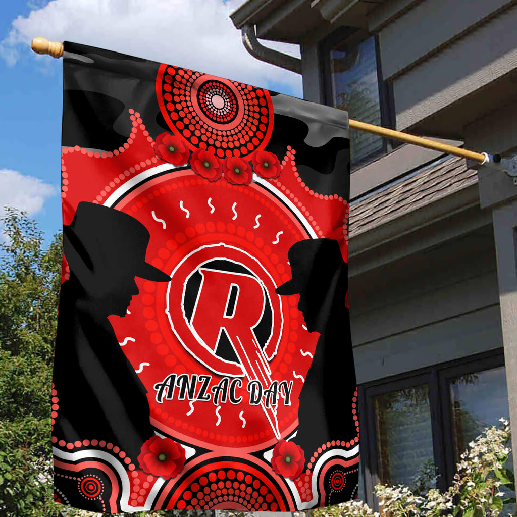 melbourne-renegades-anzac-2024-garden-flag-lest-we-forget-poppy-mix-camouflage