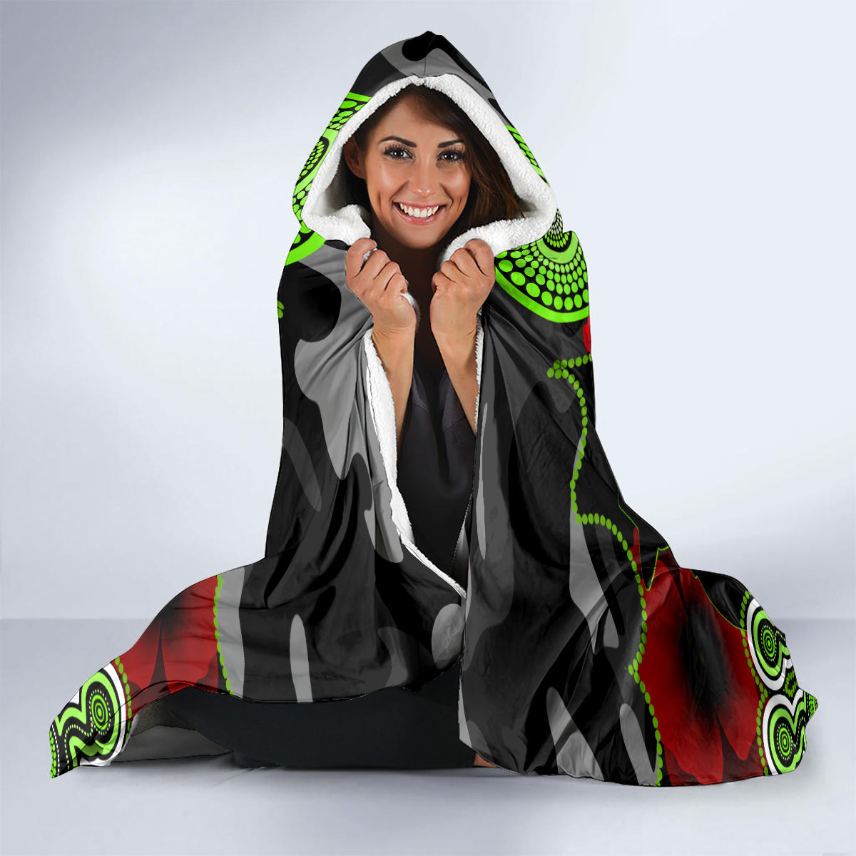 sydney-thunder-anzac-2024-hooded-blanket-lest-we-forget-poppy-mix-camouflage